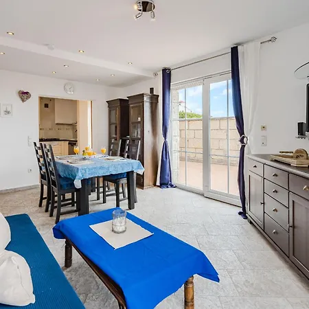 Aurora 1 Sea View * Arico